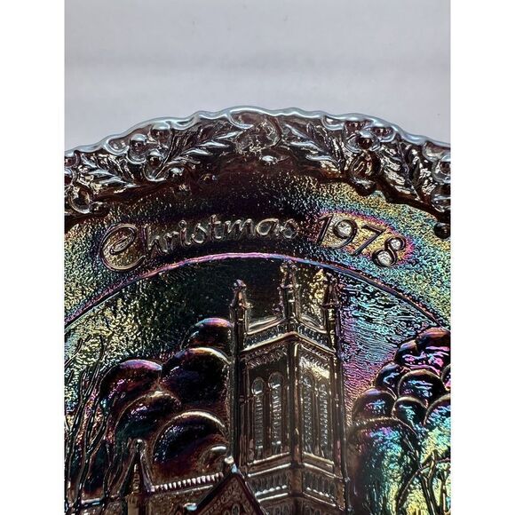 Fenton Iridescent Carnival Glass 1978 Christmas in America Holy Trinity 8" Plate - Picture 3 of 6